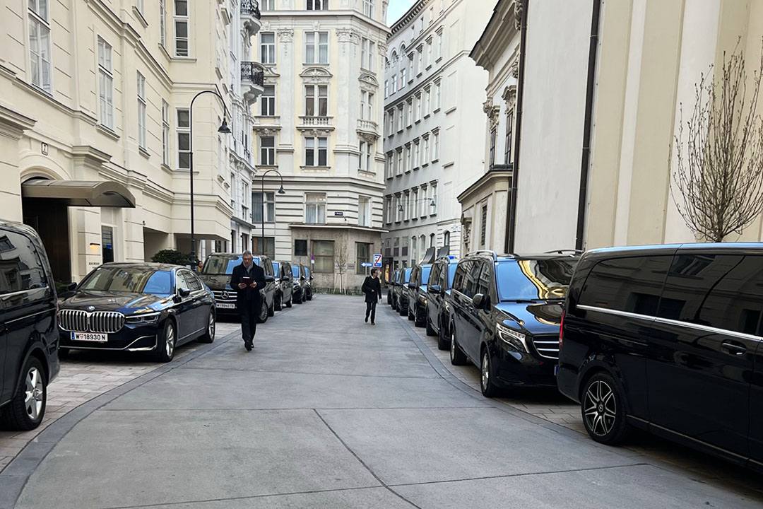 Corporate transport service